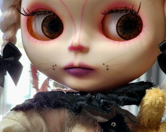 Factory Blythe custom doll Pinkie Pie is looking for her forever home!