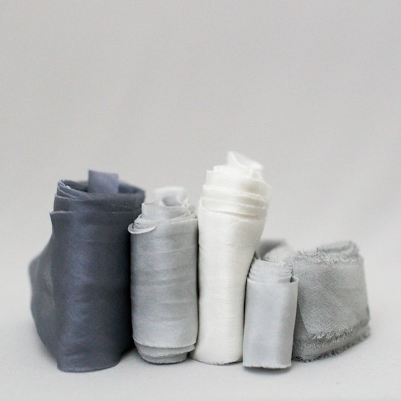 Ruban de de Ruban soie | Gris | Usine de teint de teint à la main / / Styling Bundle Luxe mariage rubans de soie, rubans de fleurs, rubans de papeterie, soie naturelle e5a4d6 Ruban de de Ruban soie | Gris | Usine de teint de teint à la main / / Styling Bundle Luxe mariage rubans de soie, rubans de fleurs, rubans de papeterie, soie naturelle e5a4d6