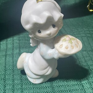 Adorno "Preciosos Momentos" 1982 – ENESCO E-2376, para Navidad, decoración vintage para árbol de Navidad.