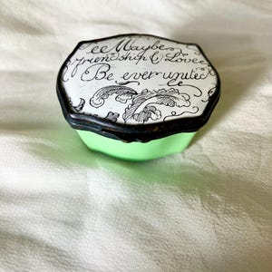 18th Century Bilston Enamel Box, Lime Green, Inscription
