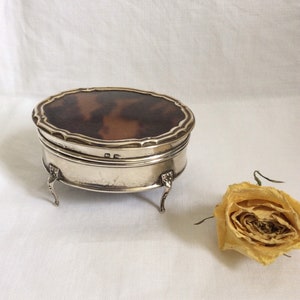 A Silver and Tortoiseshell Trinket Box, Birmingham 1921, Art Deco, oval