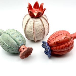 Ceramic, Handmade Poppy Seed Heads! Garden Sculpture, Great gift for art and nature lover, Yard Art