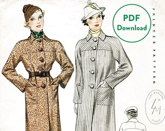 Könnte beinhalten: Ein Vintage-Schnittmuster für einen Mantel mit zwei Illustrationen von Frauen, die verschiedene Mantelmodelle tragen. Das Schnittmuster ist für Größe 16 und heißt "Damen- und Mädchenmantel 45c". Der Text "PDF-Download" befindet sich in einem grünen Kreis.