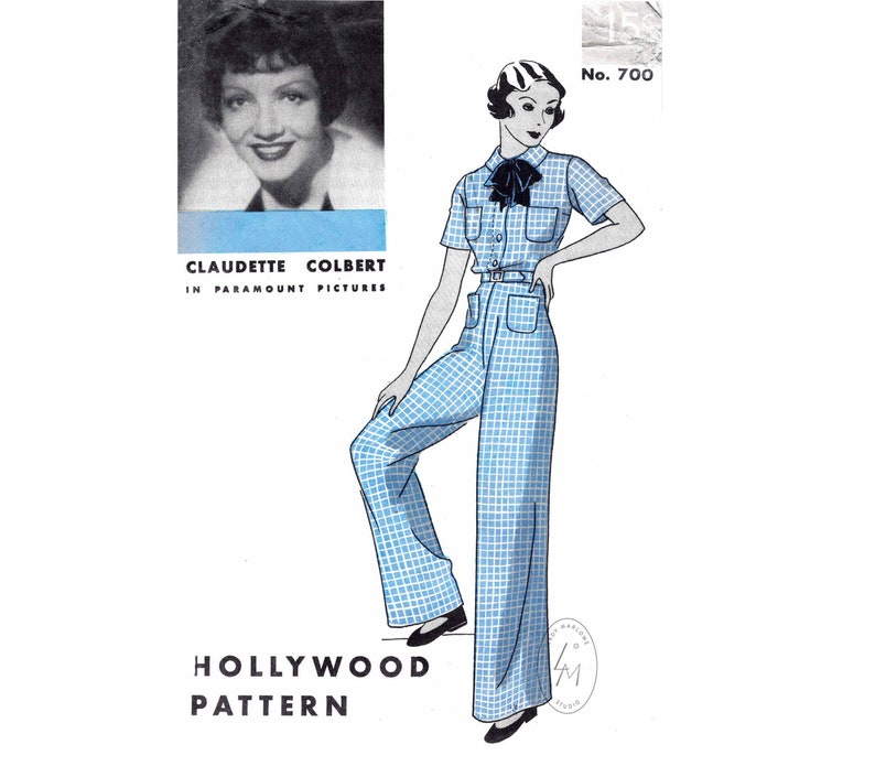 Puede incluir: Un patr&oacute;n de costura vintage que presenta un mono de cuadros azules y blancos con una corbata de lazo. El patr&oacute;n es para un patr&oacute;n de Hollywood, No. 700, y presenta una foto de Claudette Colbert en una pel&iacute;cula de Paramount Pictures.