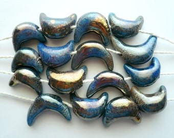 4 perline con forma di luna e riflessi metallici - perline per collana e gioielli originali - idea regalo amica - perline in ceramica raku