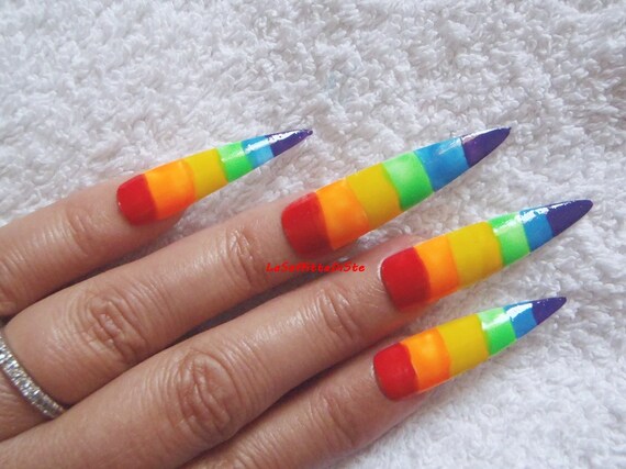 Lgbt Regenbogen Gay Pride Lange Falsche Fingernägel Ziehen Königin Halloween Nägel Cosplayer Krallen Abend Lasoffittadiste Kubistischen Modell