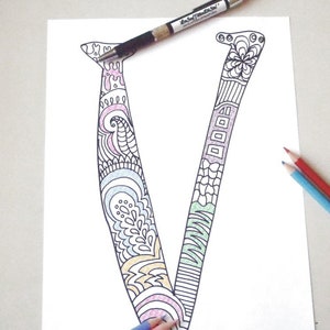 colorear letra v zentangle inicial v escuela niños alfabeto letras escuela imprimible descarga digital instantánea lasoffittadiste