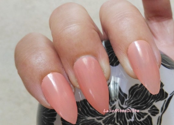 nude pink stick on nails stiletto fake nails almond glossy halloween false nails christmas pressons night pointy fashion lasoffittadiste