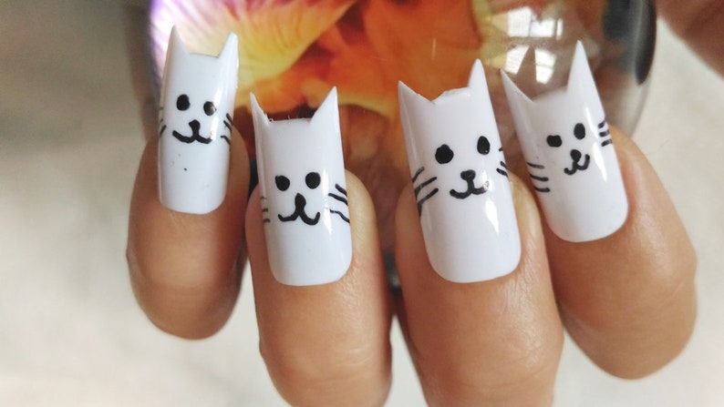 kitty false nails crazy cat lady fake nails kawaii white nail image 2