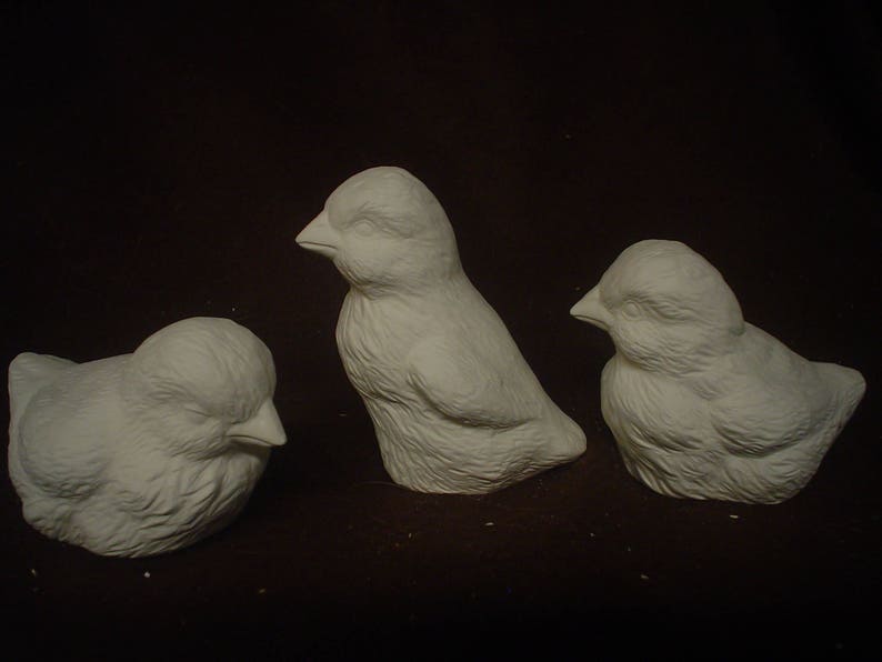 Ready to Paint C618 Ceramic Bisque Birds Three 2-3 Realistic Chicks Peeps