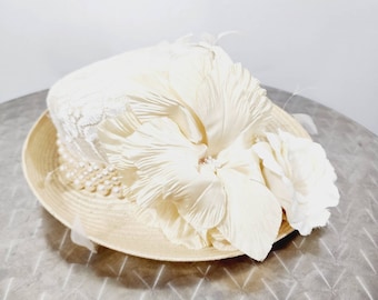Whittal & Shon Cream Straw Lace Pearl Floral Flower Hat Kentucky Derby Wedding