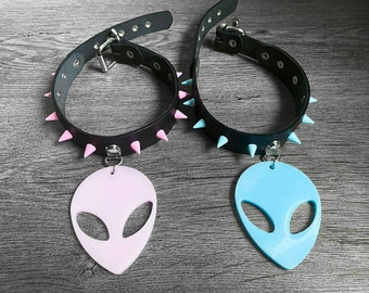 Pastel Goth Alien Head Choker - Rave Party-accessoires