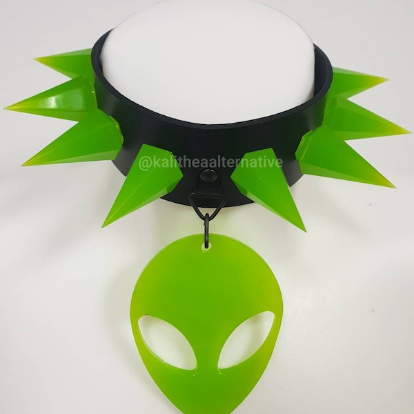 Neon Green Large Spikes Alien Head Choker
