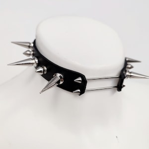 Statement Choker With Spikes - Black Metal Spiked Choker