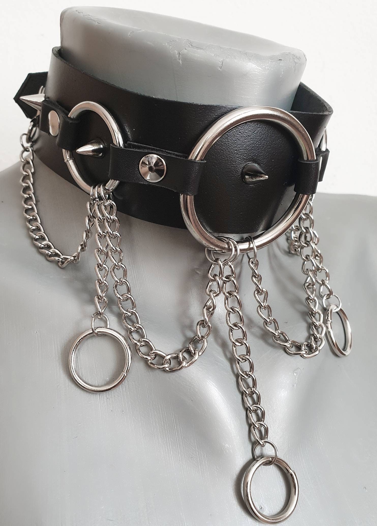 Gothic Punk Rock Choker With Rings - Etsy Canada