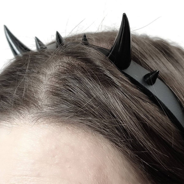 Devil Horns Black Metal Headband - Gothic Spiked Headpiece