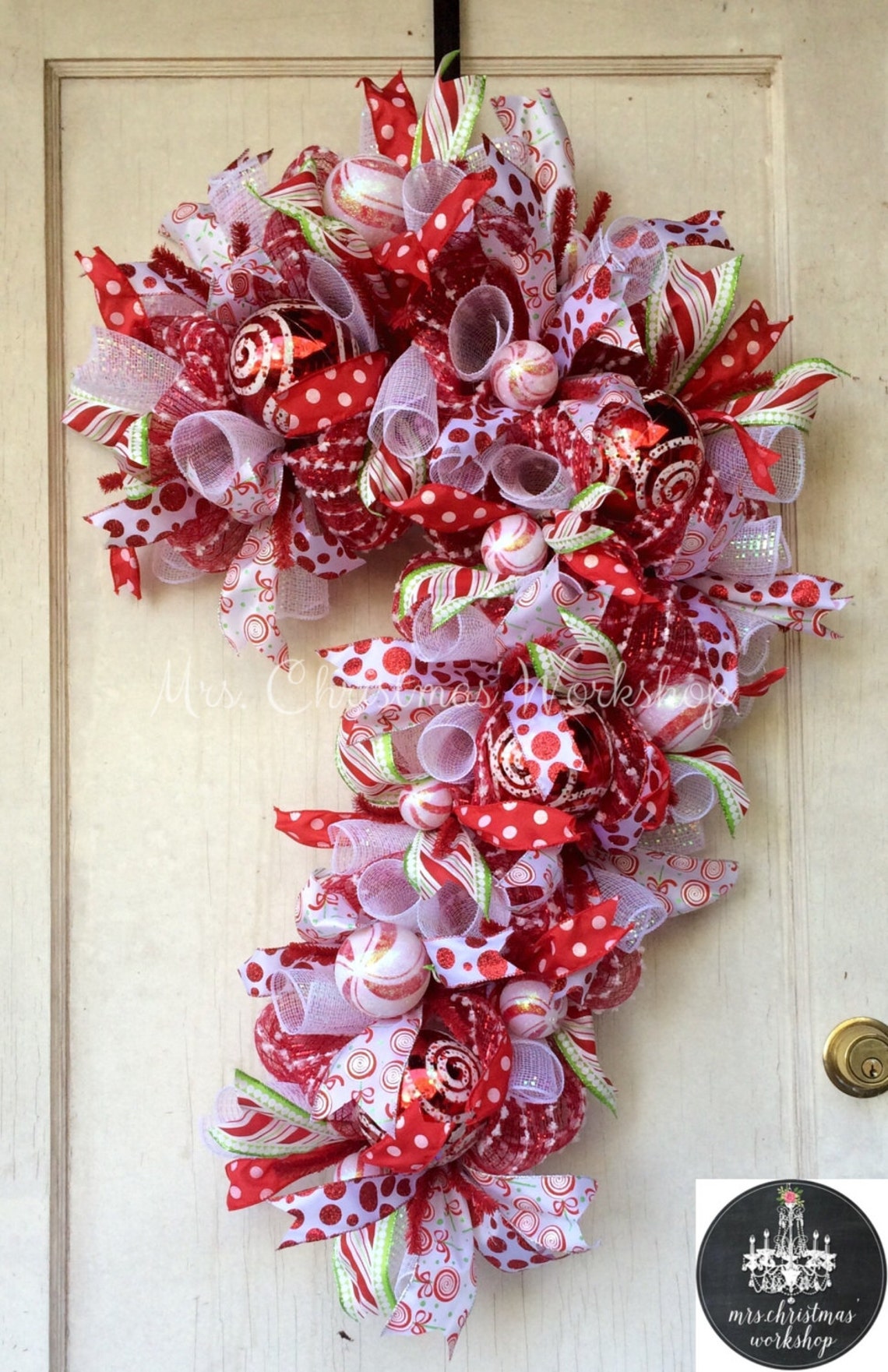 Candy cane Christmas wreath deco mesh wreath candy wreath | Etsy