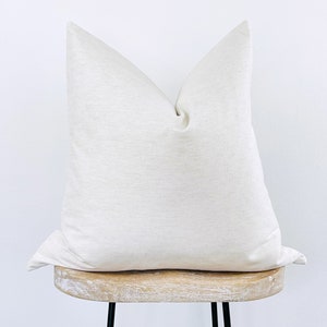 Off White Pillow Covers, 20x20, 22x22, 24x24 Cream Pillows, Sofa, Bed, Bench, Rectangle Accent Cushions, Neutral Lumbar Toss Pillows, Tomer