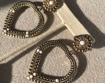 Vintage Style Heart Gold Earrings Valentines Day