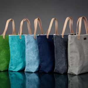 Waxed canvas zipper top TOTE BAGS - market bags - purses - waxed canvas purses -everyday bags-shopping bags-made in Canada bags-bags for her