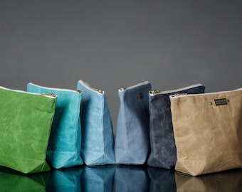 Handmade Waxed Canvas Cosmetic Bag: Eco-Friendly Makeup Storage