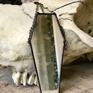 12cm Gothic coffin mirror, chaos wall decor, Gothic home decor, Gothic wall decoration, small wall mirror, goth gift, letterbox gift