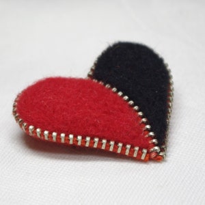 Heart pin, Felted red and black Valentines Day Heart brooch, red zipper heart brooch, Valentines day heart pin,  valentines day gift for her