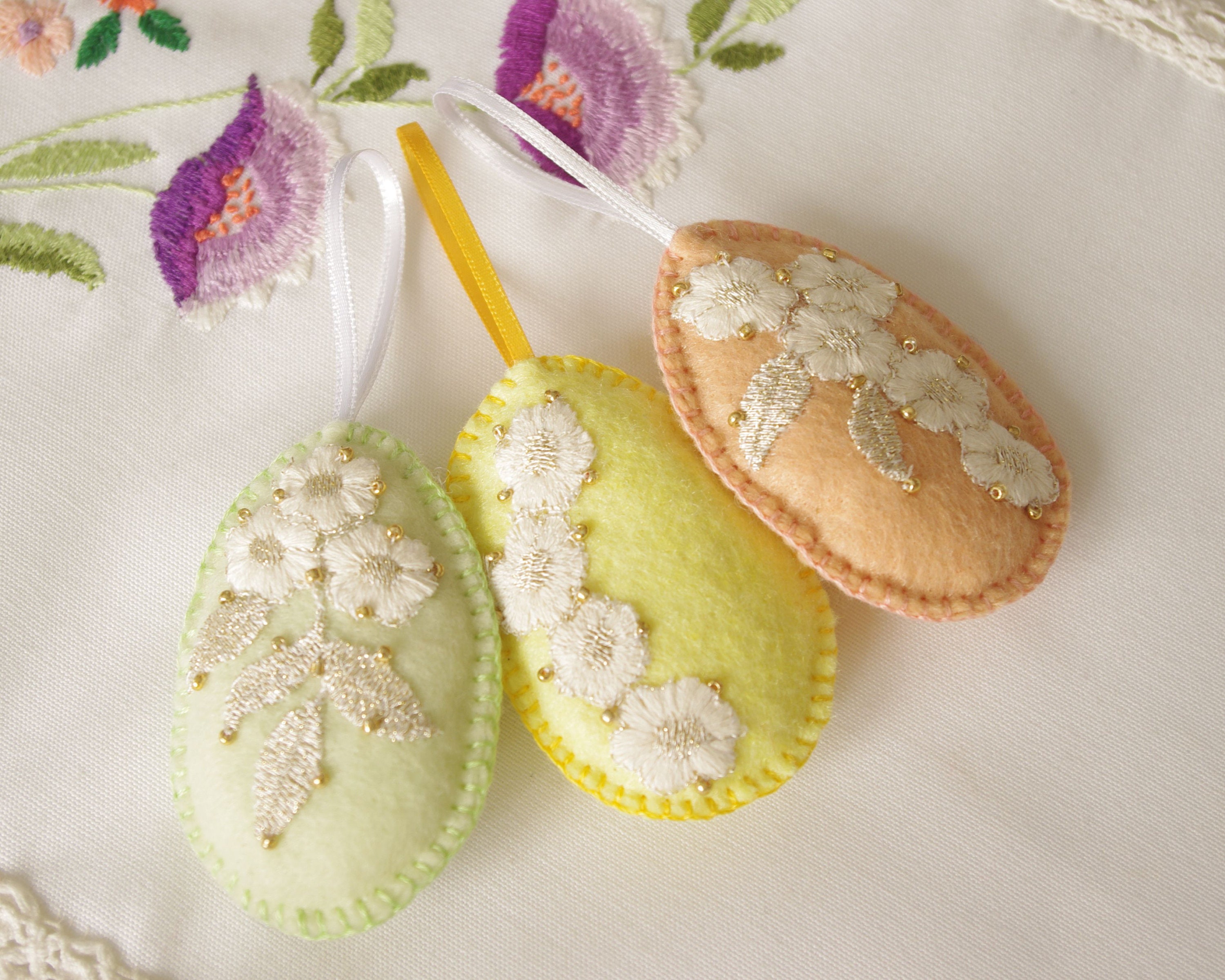 Uova di feltro ornamento pasqua decorazione appesa feltro - Italia