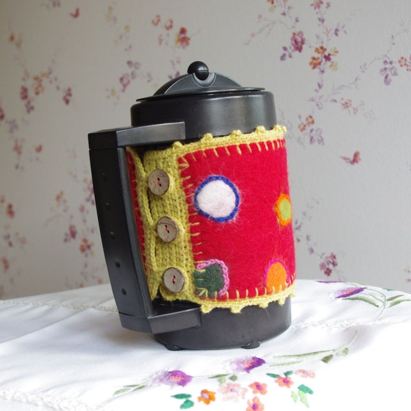 Colorful red felted French press cozy with spots, French Press Coffee Pot Warmer, felted french press cover, coffee pot cover, tea pot cosy