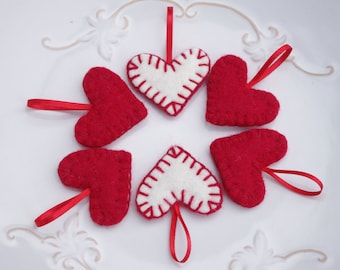 Valentines Day ornaments, Valentines Day hearts, Christmas ornament, Ornaments for a tree, Valentines Day decor, Small felted heart ornament