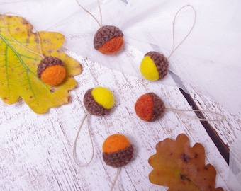 Felted Acorn Ornament, Set of 6 felted  acorn, wool felt fall ornament, orange acorn ornament, hanging acorn ornament, needle felt acorns