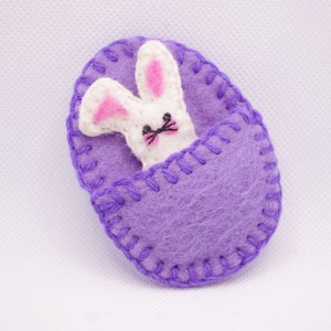 Easter bowl fillers, Primitive Easter Ornament, Easter basket stuffer, , Easter bunny ornament