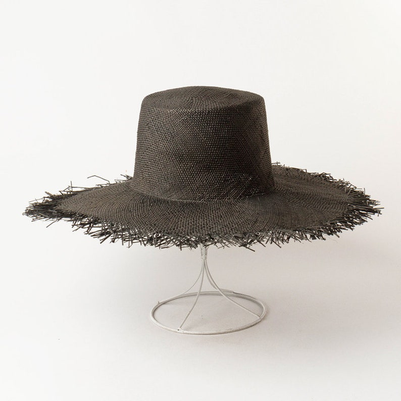 Simple and fashionable high flat top with large eaves grinding-edge bauble straw hat outdoor sunshade with large brim flat top straw hat