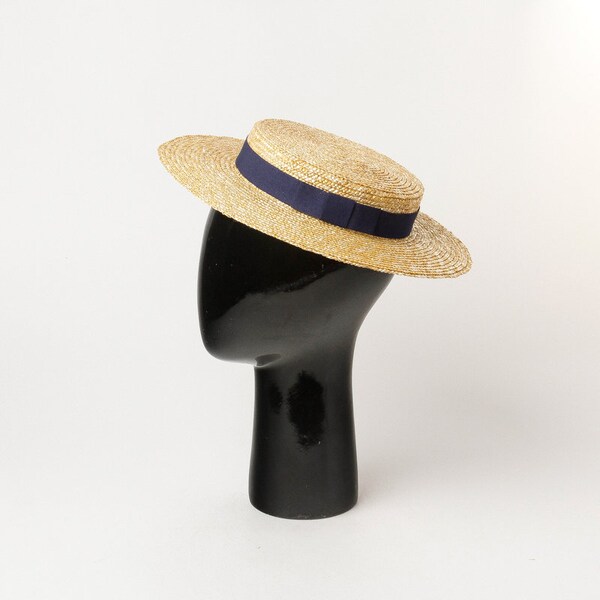 Flat top straw hat for students to decorate the school hat