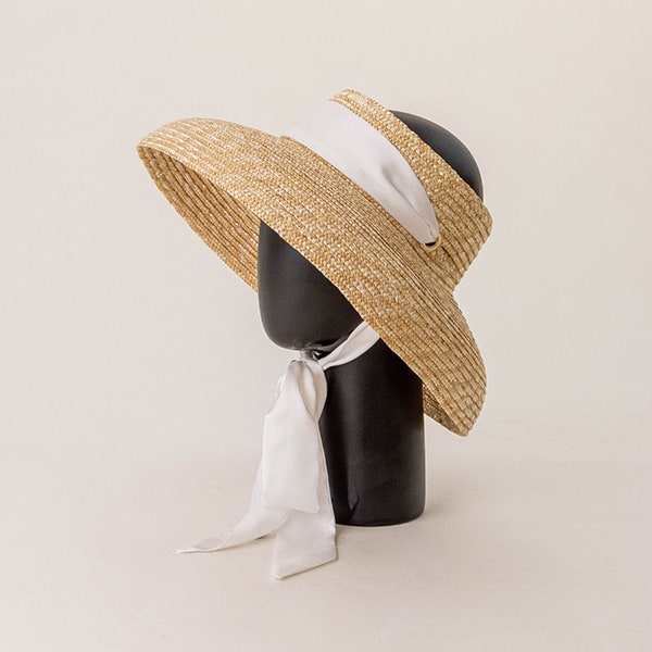 Vintage Hepburn style straw-straw hat with strap for outdoor sun protection sun hat straw hat