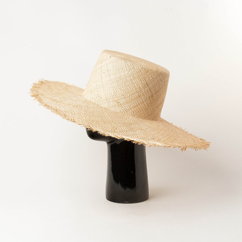 Simple and fashionable high flat top with large eaves grinding-edge bauble straw hat outdoor sunshade with large brim flat top straw hat