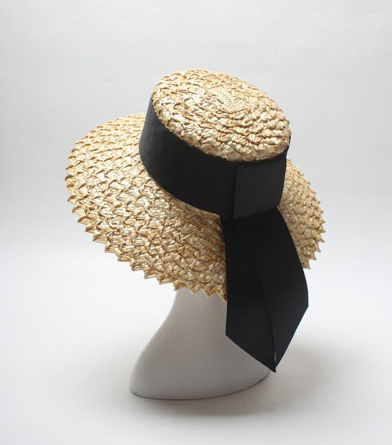 Straw Hat Women on Holiday Wind Black Ribbon Sunshade Hat Fashion Sunblock  Hats 