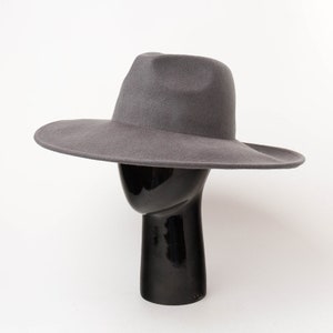 Simple large - brimmed woolen jazz hat recessed tourist felt jazz hat