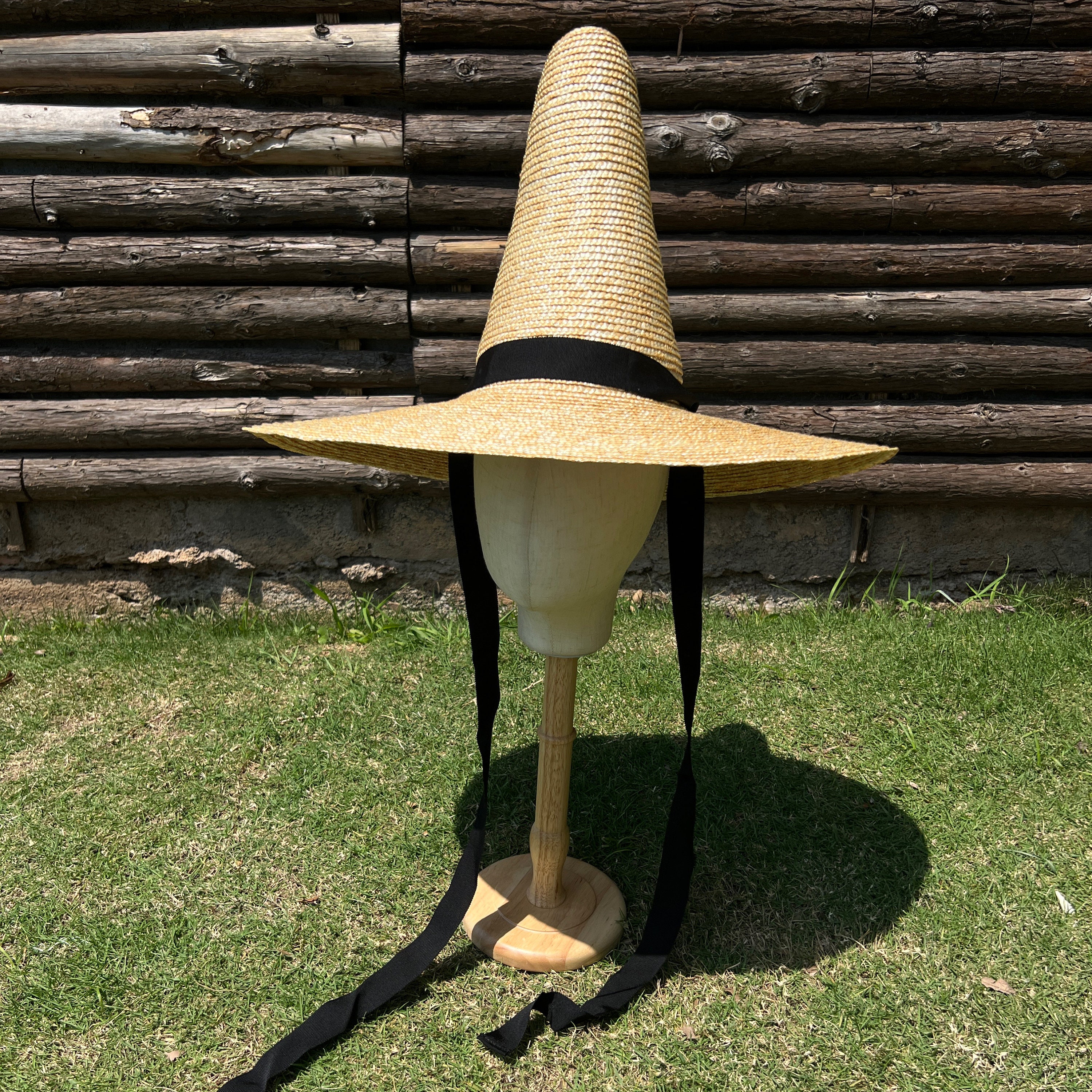 Dome Wide-brim Han Edition of Natural Grass Straw Beach Hat