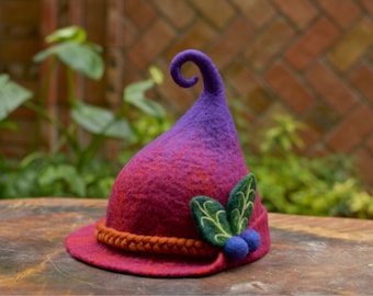 Handmade felt hat adult children autumn winter wizard wizard wizard wizard hat autumn winter witch hat Hand Made Felt Witch Hat