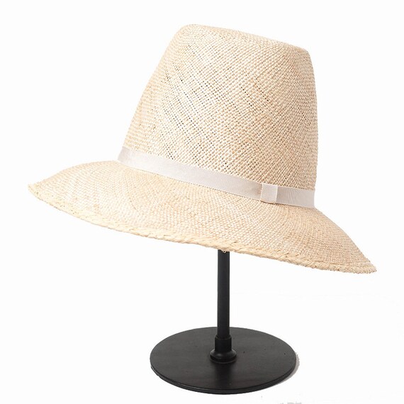 Cornice Grass Hat Outdoor 