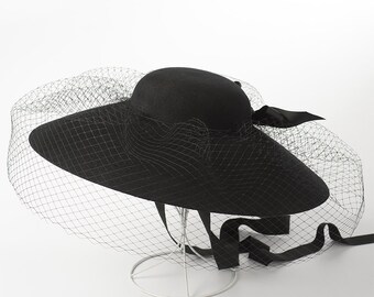 Retro elegant net yarn wool blanket yurt hat fashion show concave shape veil hat Black hat