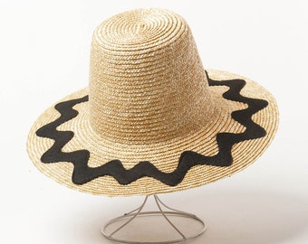 New spring/summer vintage high flat-top wavy cloth-cloaked brim straw hat sun hat