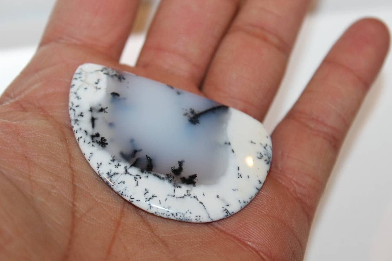 Opale Dendritique - Merlinite #481