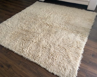 Natural carpet/wool blanket/bedspread/100% virgin wool deep pile hand-woven 200 x 220 cm