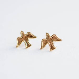 Golden Birds Post Earrings, Fashion Jewelry, Gift Idea for Her,  Vintage Brass Earrings Studs,  Party Favor, Bridesmaids Gift