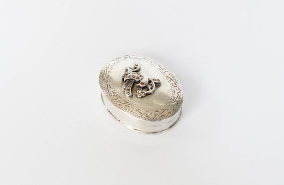 Tiny Sterling Silver Pill/Ring Box with Bird on t… - image 4