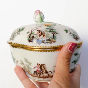 リチャードジノリ アンティーク 2way ブローチ ペンダントトップ 箱付き Ginori trinket box - Etsy 日本