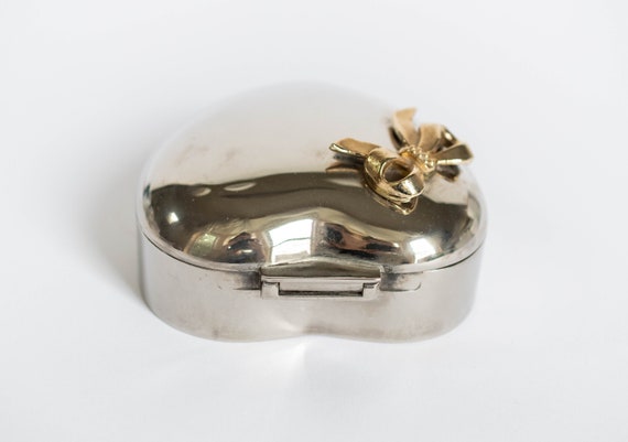 Vintage Silver Plated Heart Jewelry Box - Present… - image 2