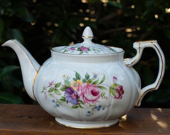Vintage Aynsley Howard Sprays Bone China Teapot 40 oz England Gold Trim Mismatched Lid